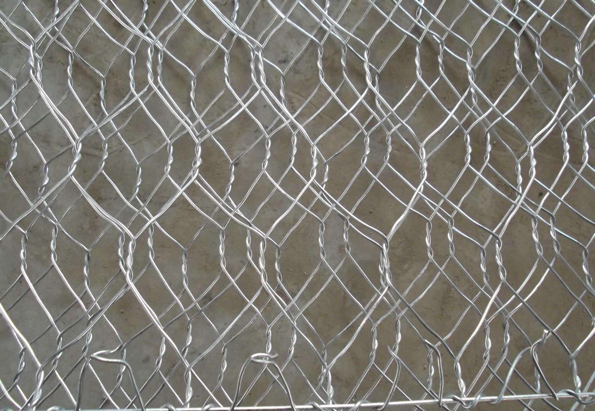 鉛絲石籠網(wǎng)1.jpg 鉛絲石籠網(wǎng)